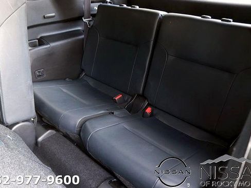 Used 2024 Mitsubishi Outlander FWD image 15