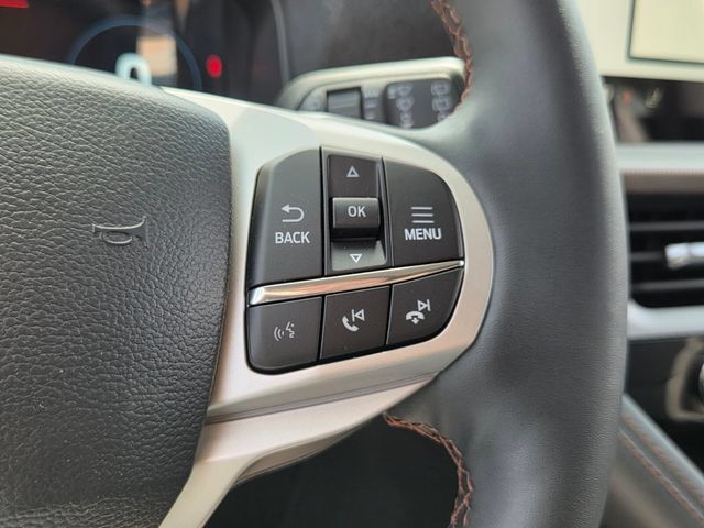 New 2026 Ford Explorer Active w/ Active Comfort Package RWD image 23