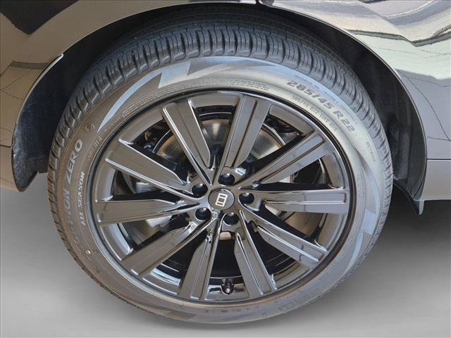 New 2027 Land Rover Range Rover Long Wheelbase SE AWD/4WD image 9