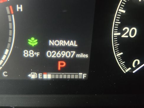 Used 2024 Honda Ridgeline Sport image 21