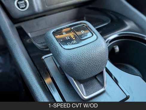 Certified 2023 Nissan Rogue SV image 17