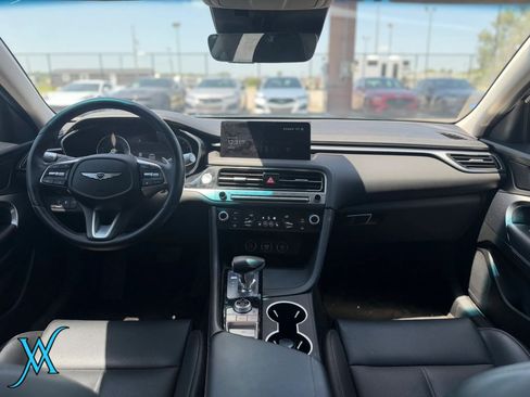 Used 2025 Genesis G70 2.5T RWD image 26