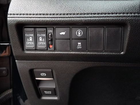 Certified 2023 Honda Odyssey Sport image 25