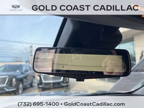 Used 2020 Cadillac Escalade Luxury w/ LPO, Radiant Package image 27