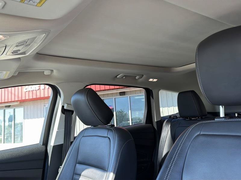 Used 2019 Ford Escape SEL FWD image 13