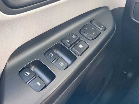 Used 2023 Hyundai Kona SEL w/ Cargo Package image 22