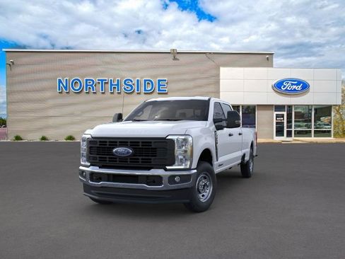 New 2025 Ford F250 XL image 3