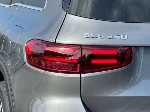 New 2026 Mercedes-Benz GLB 250 image 31