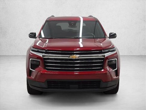 Certified 2024 Chevrolet Traverse LT FWD image 2