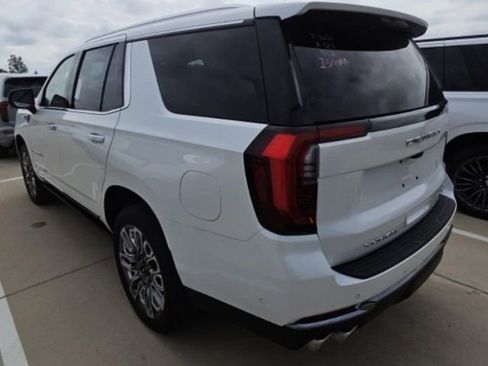 Certified 2025 GMC Yukon Denali Ultimate w/ LPO, Floor Liner Package AWD/4WD image 2