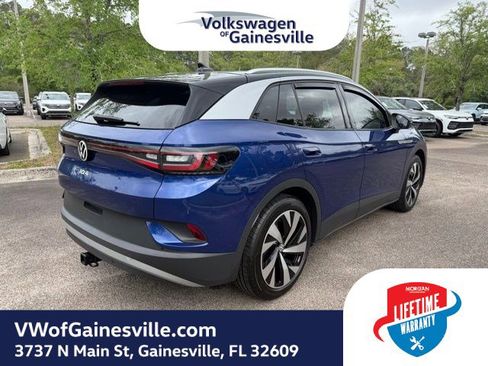 Certified 2022 Volkswagen ID.4 Pro S image 6
