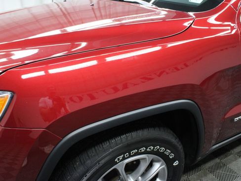 Used 2015 Jeep Grand Cherokee Limited w/ Trailer Tow Group IV AWD/4WD image 44