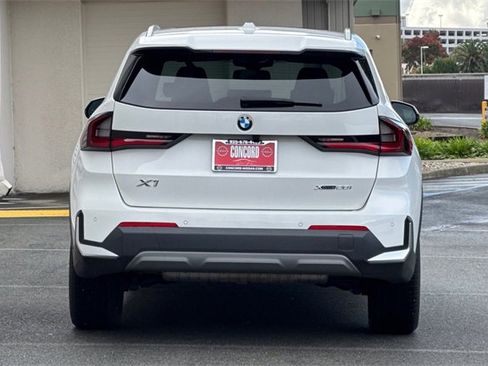 Used 2023 BMW X1 xDrive28i image 5