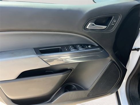 Used 2021 Chevrolet Colorado Z71 image 12