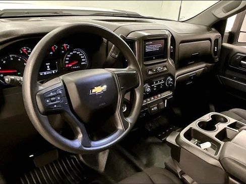 Used 2024 Chevrolet Silverado 2500 W/T w/ WT/CX Safety Package AWD/4WD image 18