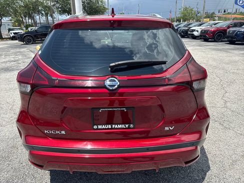 Used 2021 Nissan Kicks SV FWD image 13