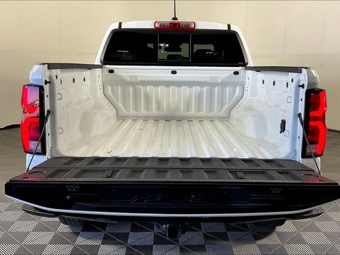 Used 2025 Chevrolet Colorado Z71 image 38