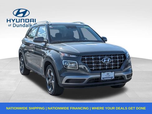 New 2026 Hyundai Venue SEL image 3