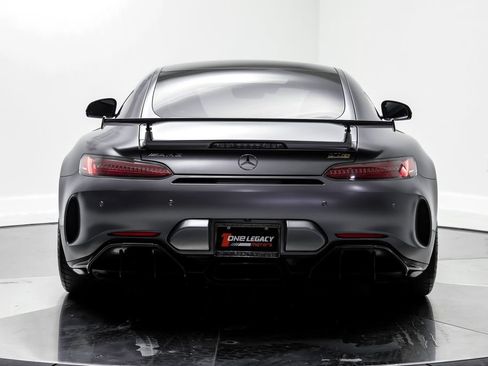 Used 2018 Mercedes-Benz AMG GT R image 10