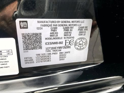 Used 2024 GMC Sierra 2500 Denali Ultimate image 37