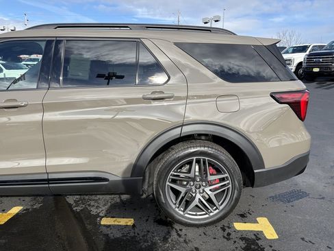 New 2026 Ford Explorer ST w/ Sun And Sound Package image 14