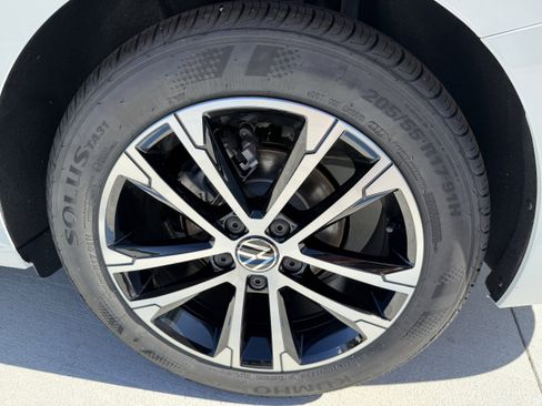 New 2026 Volkswagen Jetta Sport image 28