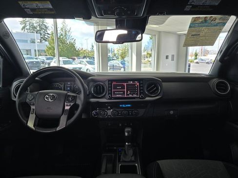 Used 2023 Toyota Tacoma TRD Off-Road image 23