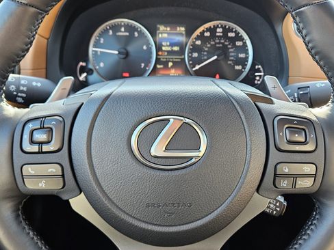 Certified 2025 Lexus IS 350 F Sport image 22