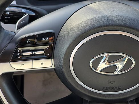 Used 2024 Hyundai Tucson Limited image 16