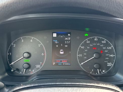 Used 2023 Toyota Corolla LE image 16