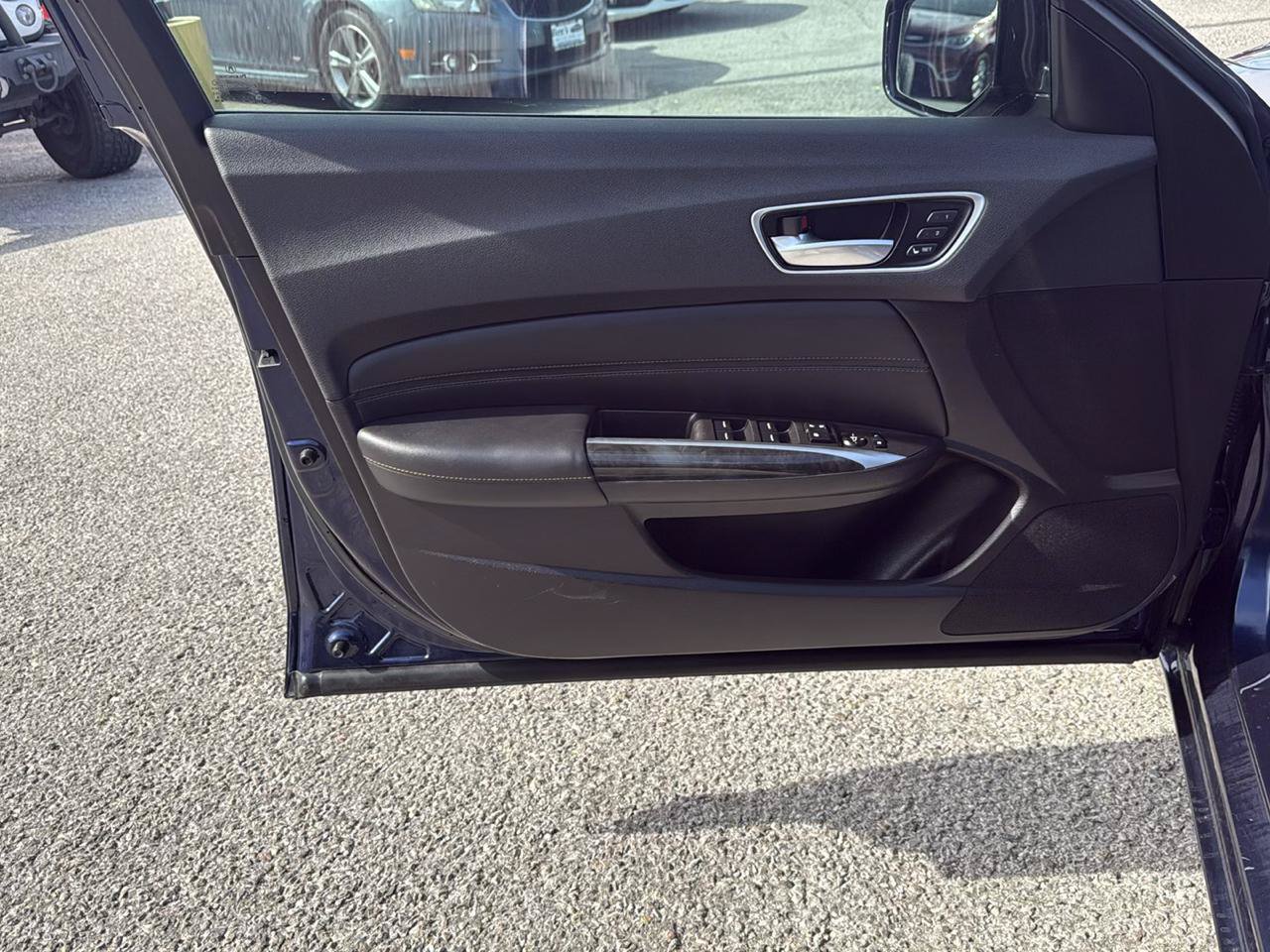 Used 2020 Acura TLX FWD image 12