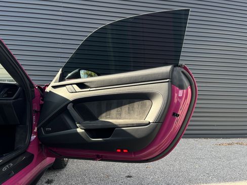 Certified 2023 Porsche 911 GT3 image 19