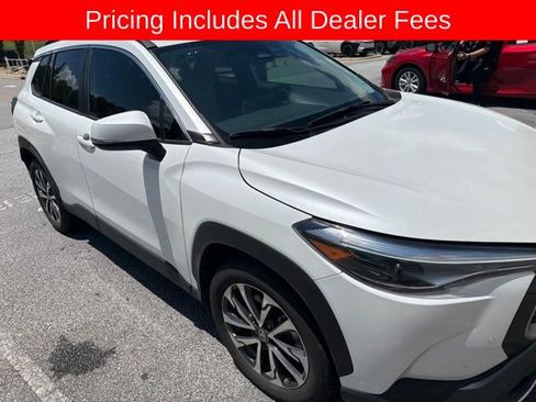 Used 2023 Toyota Corolla Cross XLE w/ Convenience Package AWD/4WD image 1