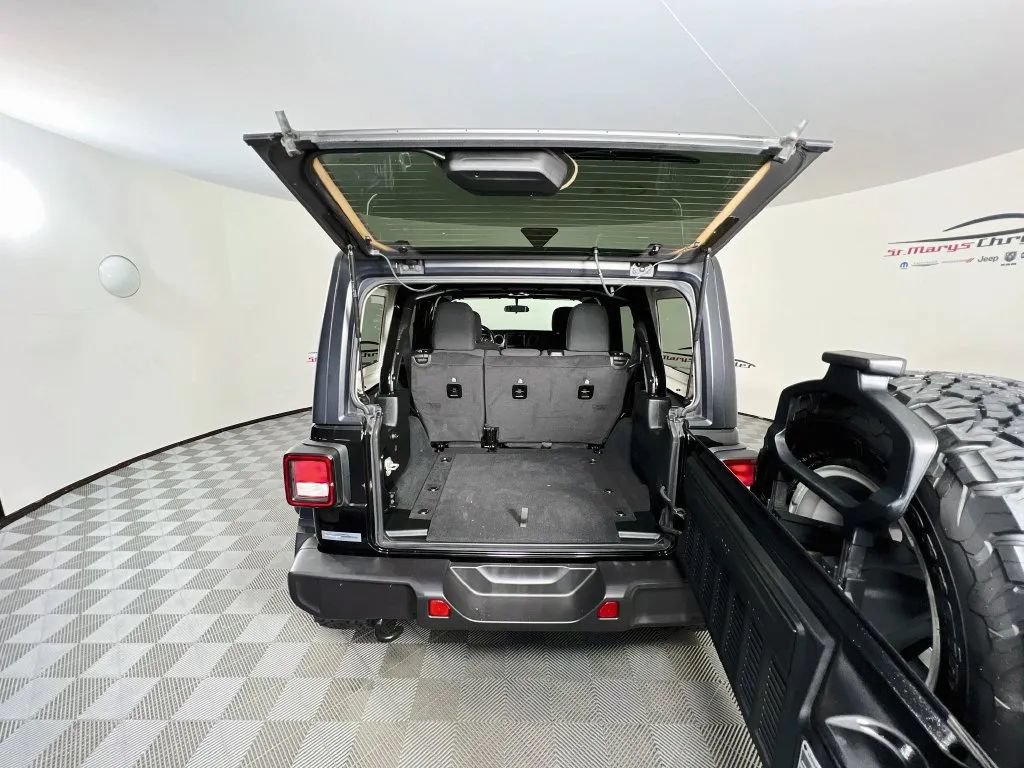 Used 2023 Jeep Wrangler Unlimited Sport w/ Xtreme 35 Tire Package AWD/4WD image 24