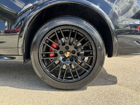 Used 2017 Porsche Cayenne GTS AWD/4WD image 60