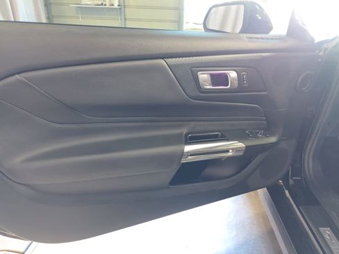 Used 2024 Ford Mustang GT Premium image 15