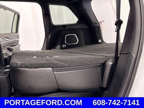 Used 2023 Jeep Grand Cherokee Trailhawk w/ Luxury Tech Group III AWD/4WD image 43