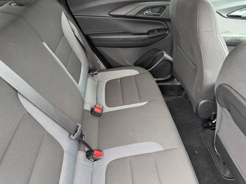 Used 2021 Chevrolet TrailBlazer LT w/ Convenience Package FWD image 18