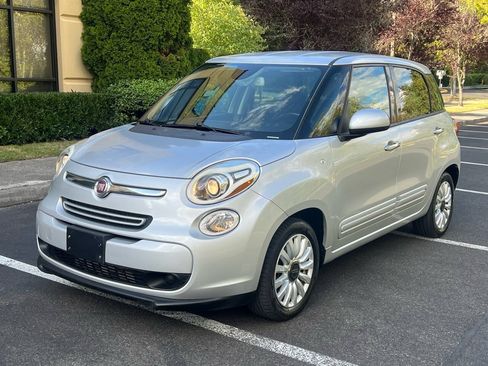 Used 2015 FIAT 500L Easy FWD image 1