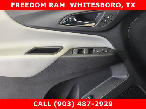 Used 2024 Chevrolet Equinox LT image 17