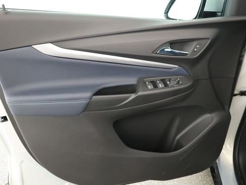 Used 2023 Chevrolet Bolt EUV Premier image 8