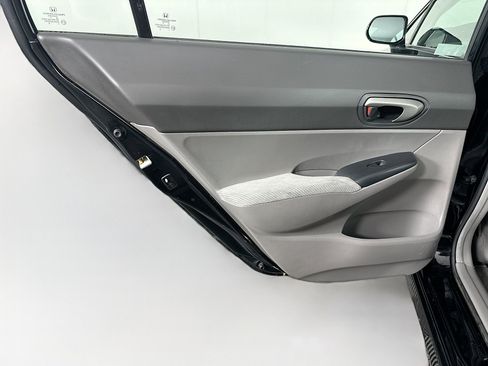 Used 2011 Honda Civic LX image 25