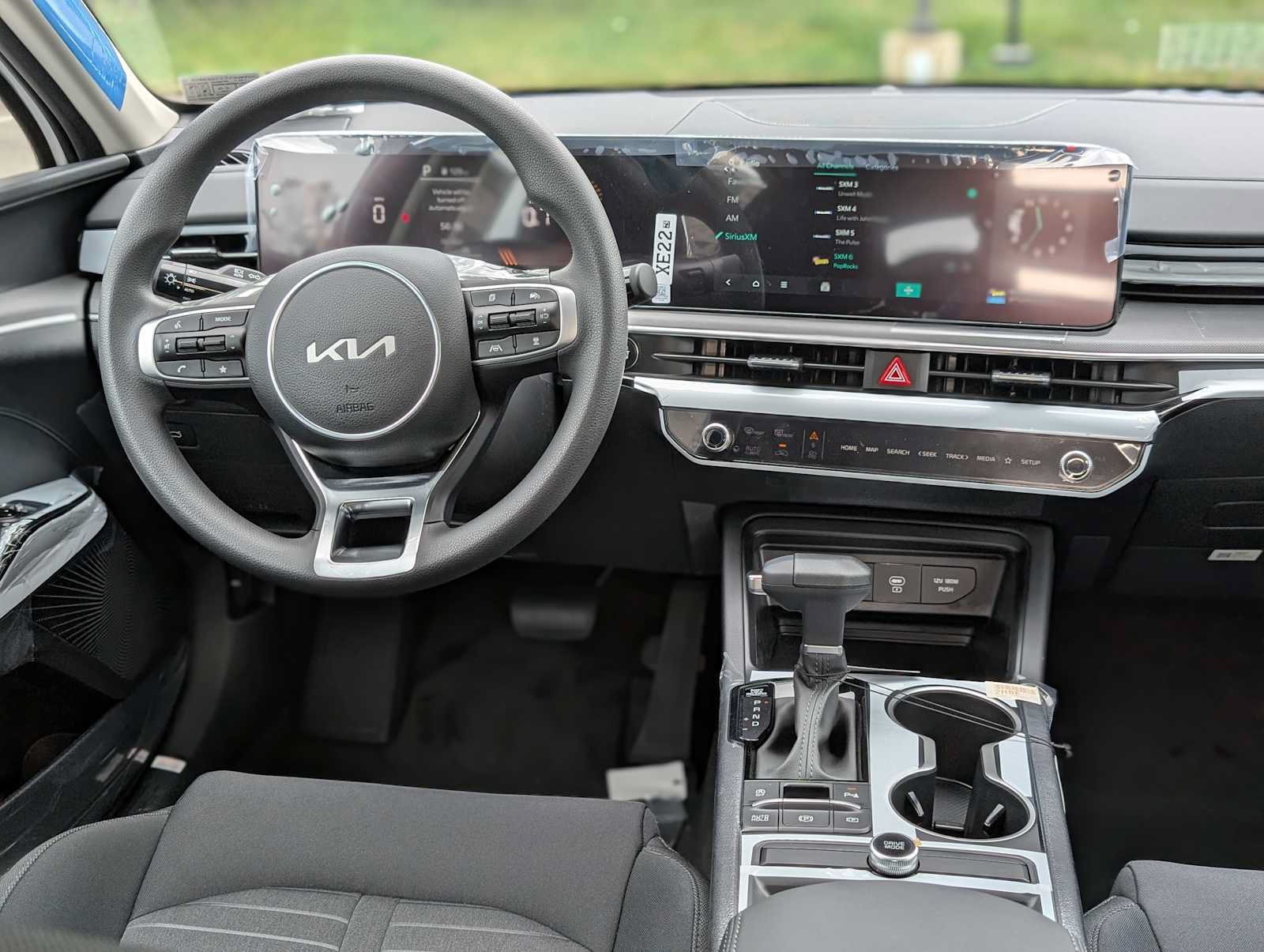 New 2026 Kia K5 LXS FWD image 11