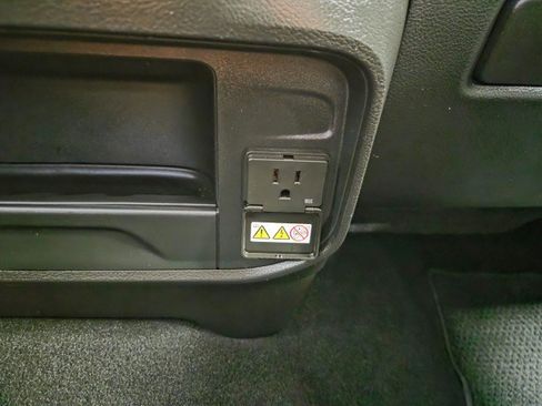 Used 2024 RAM 2500 Laramie AWD/4WD image 56