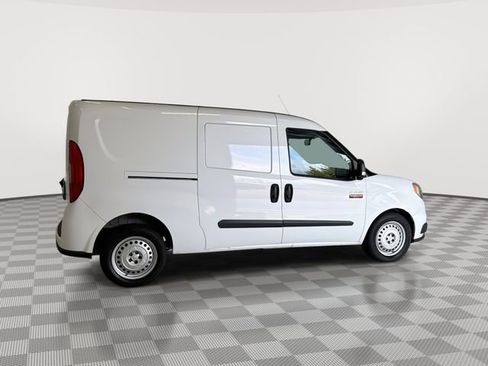Used 2022 RAM ProMaster City Tradesman FWD image 11