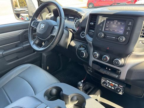 Used 2023 RAM 2500 Tradesman AWD/4WD image 22