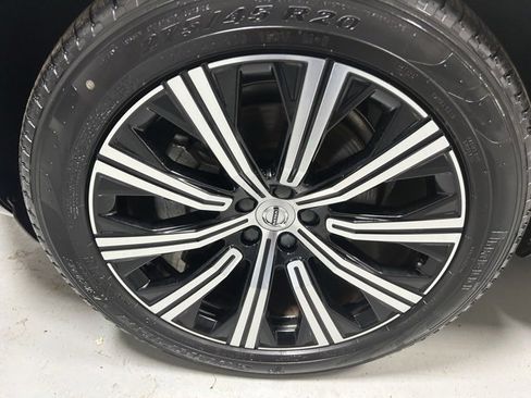 Used 2024 Volvo XC90 B5 Plus image 6