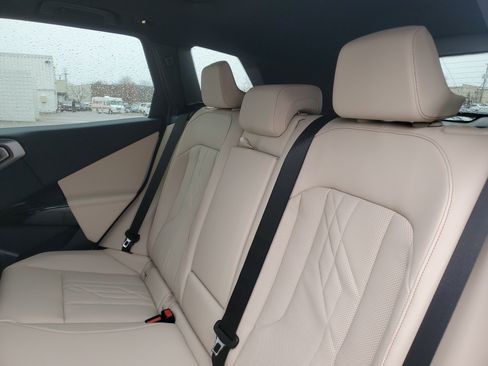 New 2026 BMW X3 xDrive30 w/ Convenience Package image 24