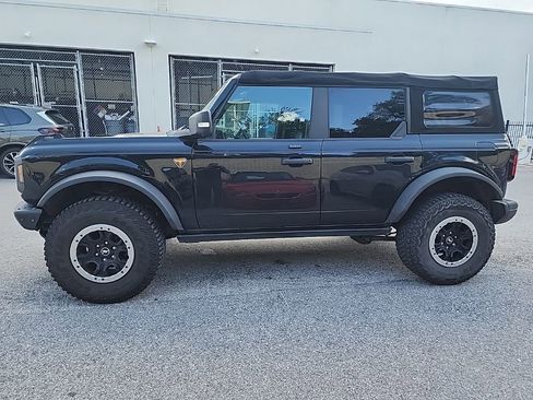 Used 2022 Ford Bronco Badlands AWD/4WD image 5