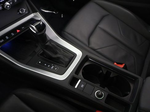 Used 2023 Audi Q3 2.0T Premium Plus w/ Premium Plus Package image 56